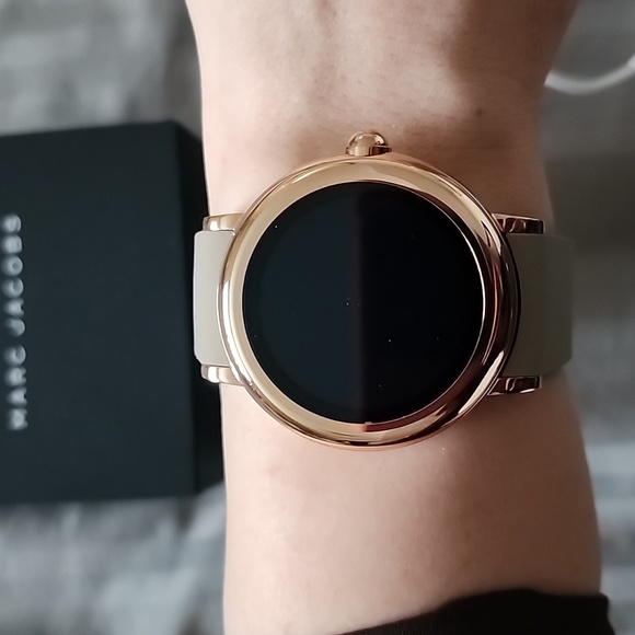 Marc Jacobs Accessories - Marc Jacobs Rose Gold Case with Light Gray Strap Smartwatch